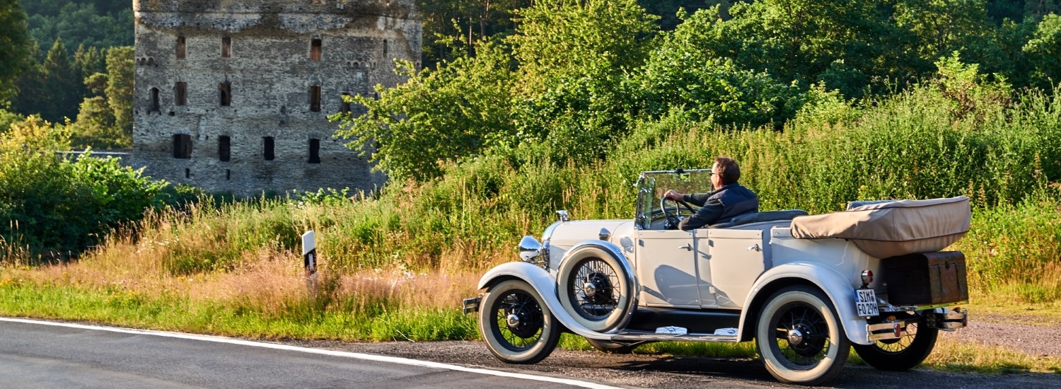 titelbild-oldtimer-burg-balduinseck-hunsrueck-1500_550